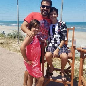 Meet your Posher, Engin